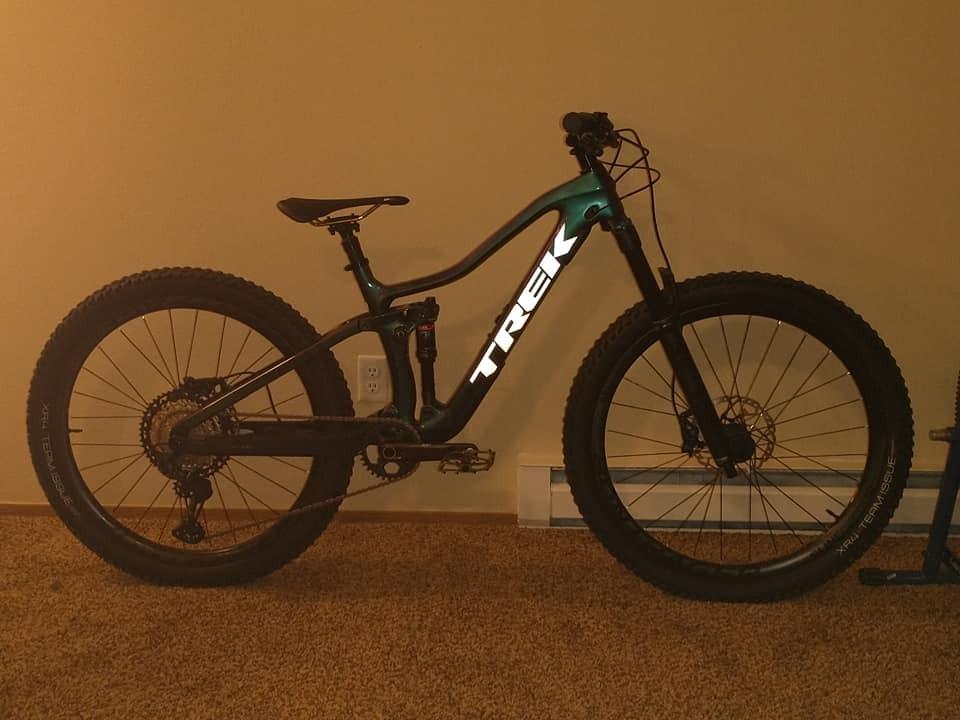 2020 Trek Fuel EX 9.8 Blue, Green, and Purple