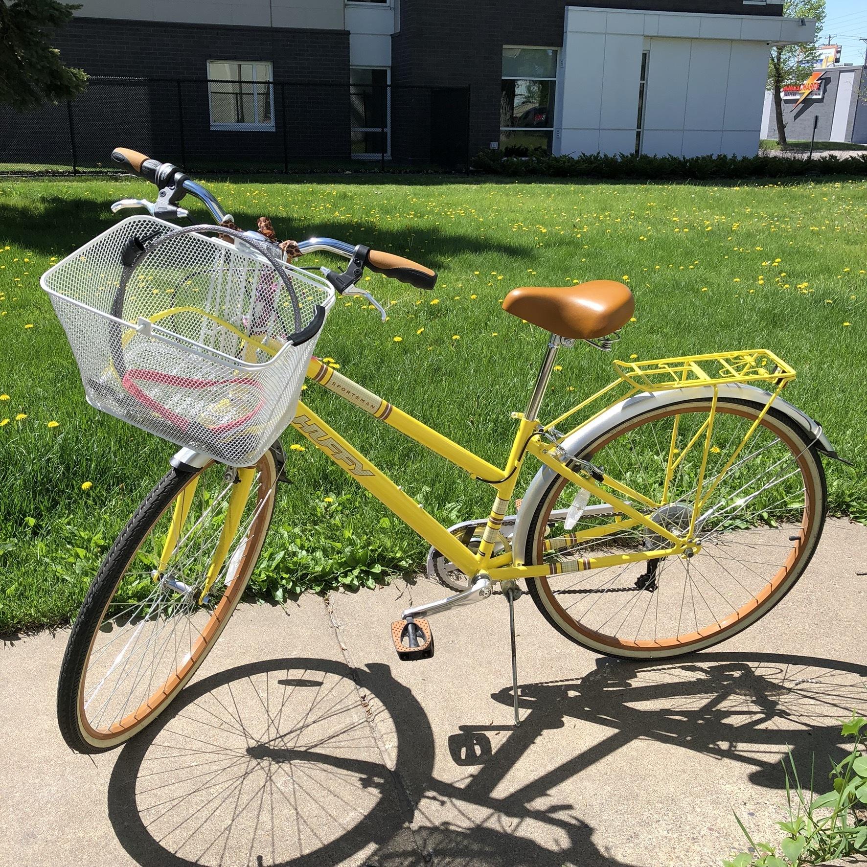 Huffy Sportsman Yellow or Gold