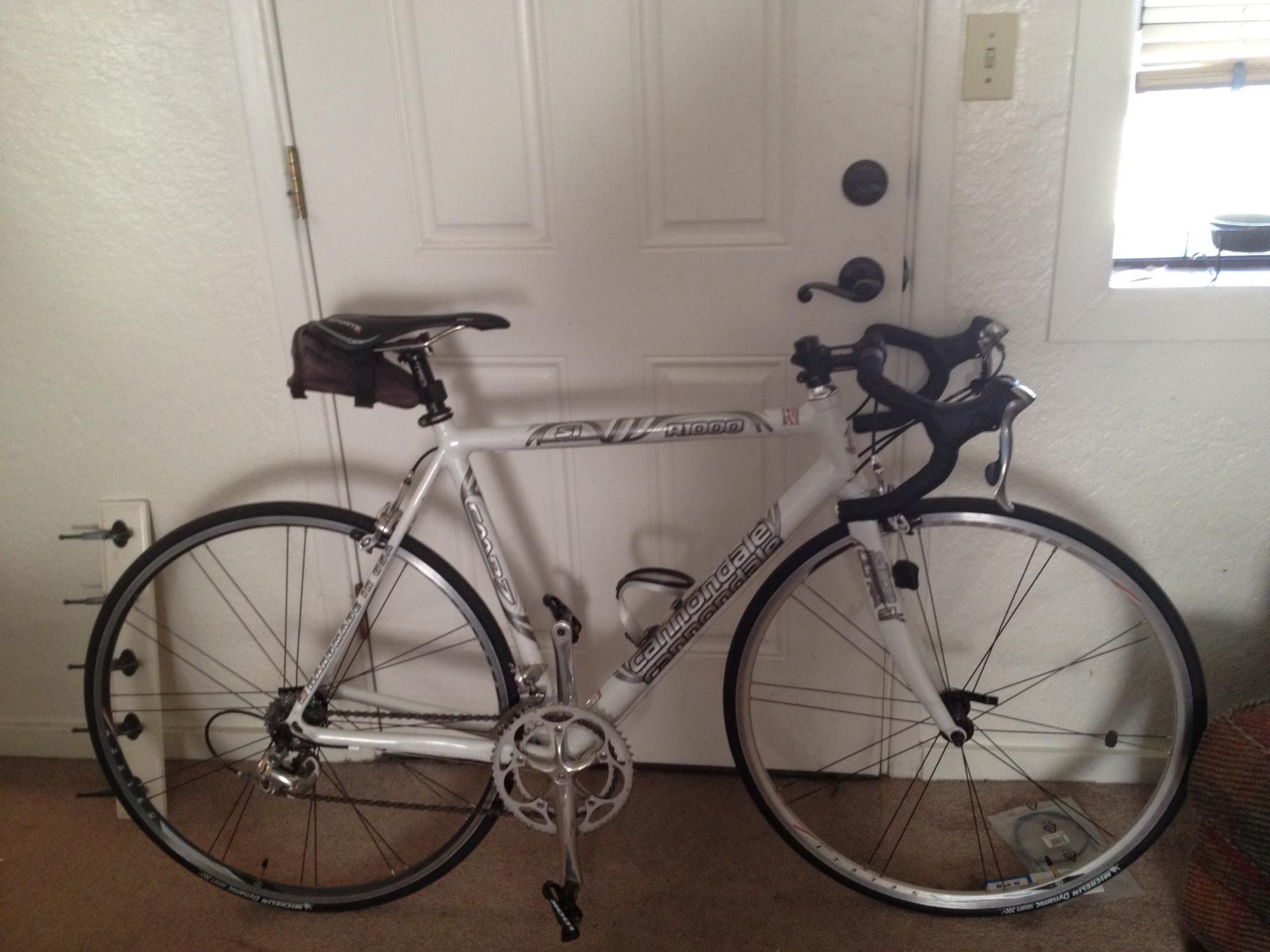 2001 Cannondale R1000  Black