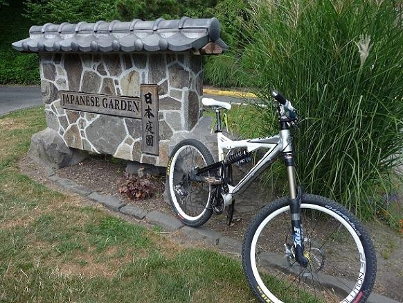 2007 Yeti AS-X  Black