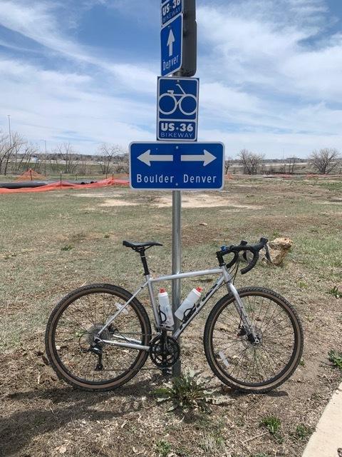 2021 Kona Rove Silver, gray or bare metal