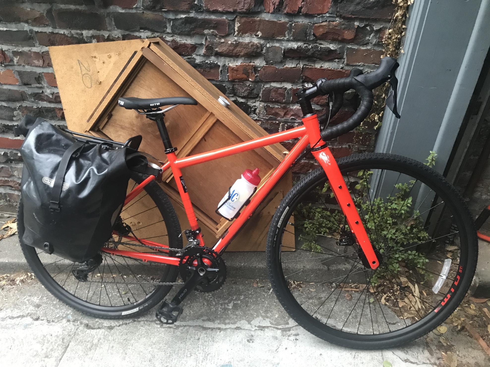 2020 Salsa Vaya Orange