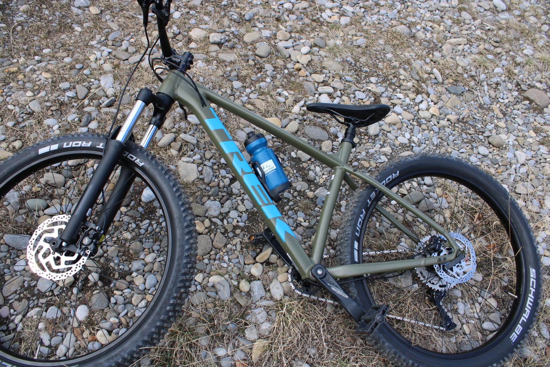 2022 Trek Trek Green