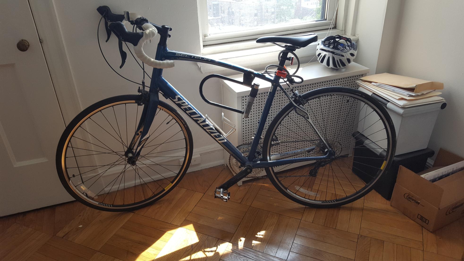 2013 Specialized Secteur Sport Blue