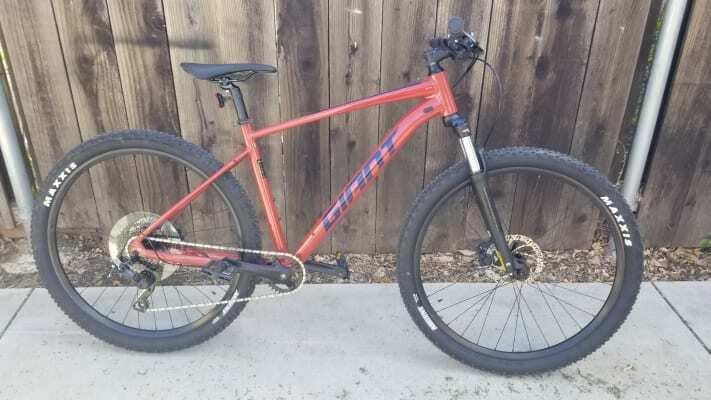 2021 Giant Talon Red