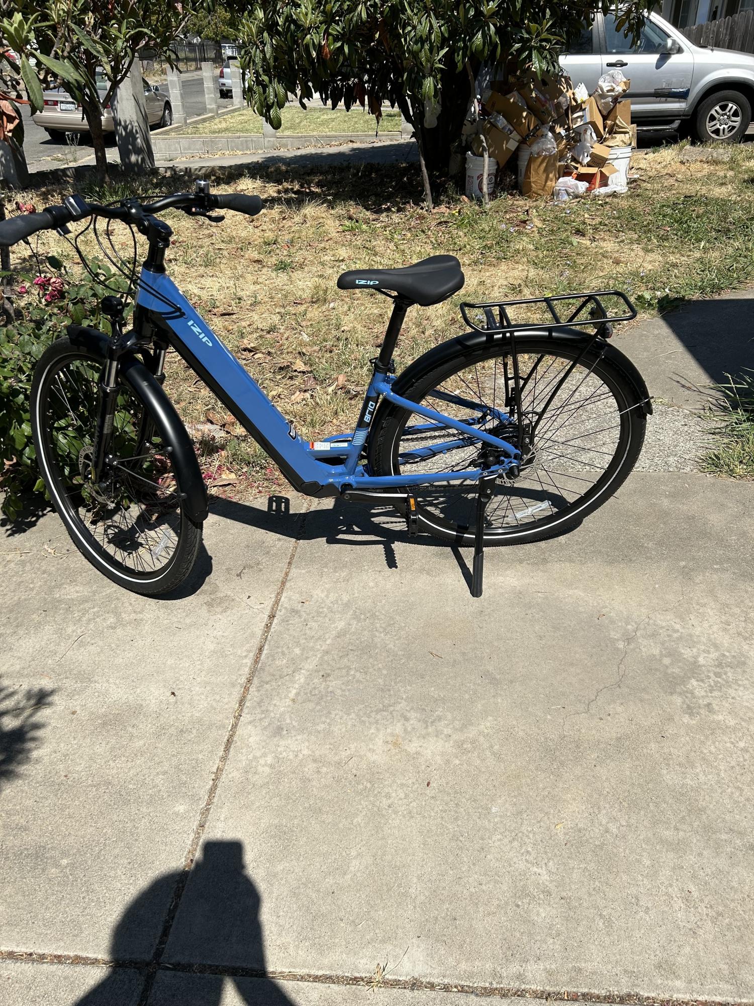 2023 IZIP Blue