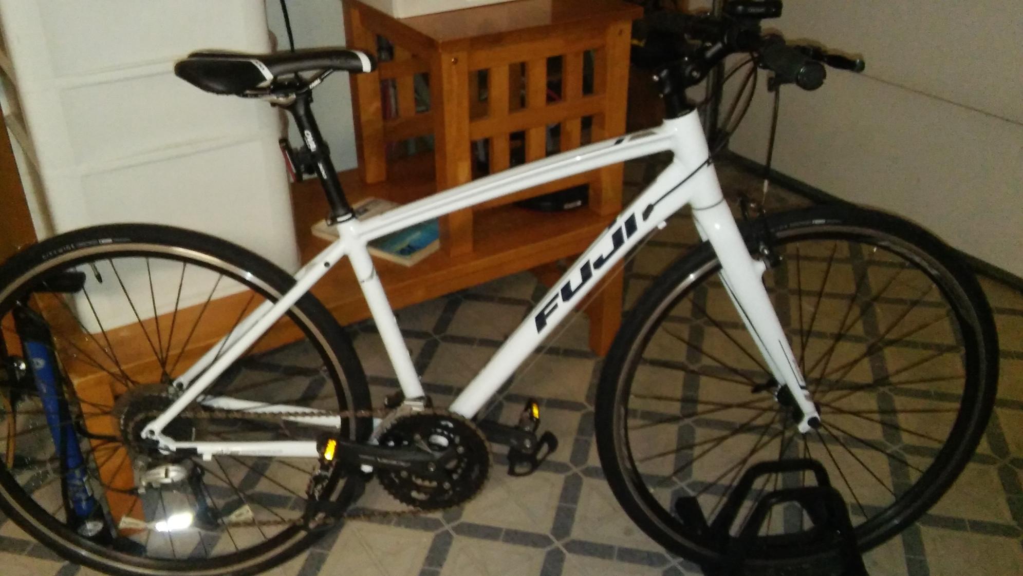 2016 Fuji White and Blue