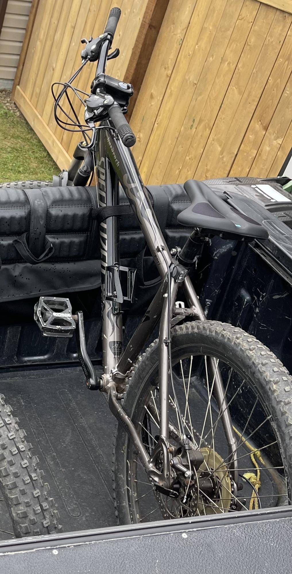 2005 Specialized Hardrock Sport Black and Silver, gray or bare metal