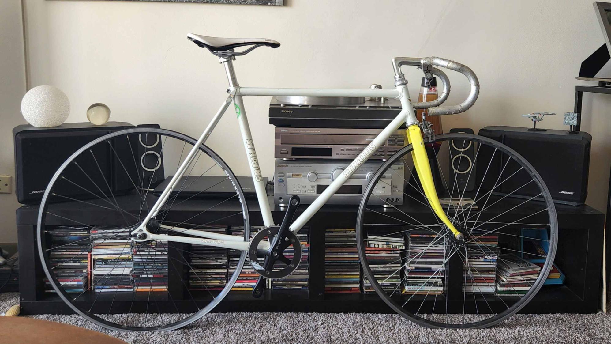 2024 Keirin Stratos White