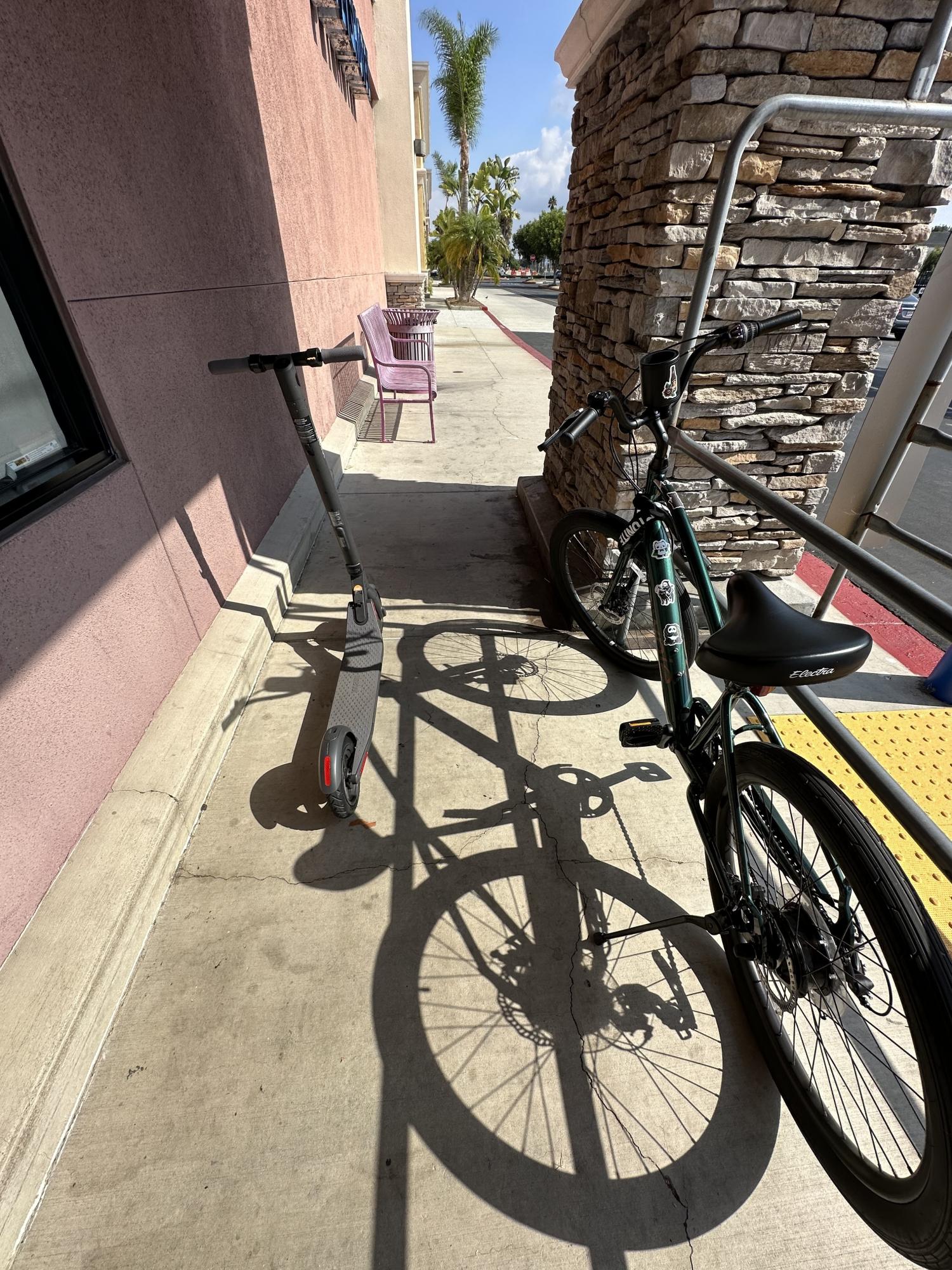 2023 Electra Townie Go Green