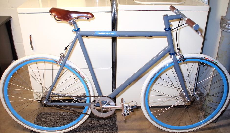 2011 Raleigh Rush Hour Silver or Gray and Blue