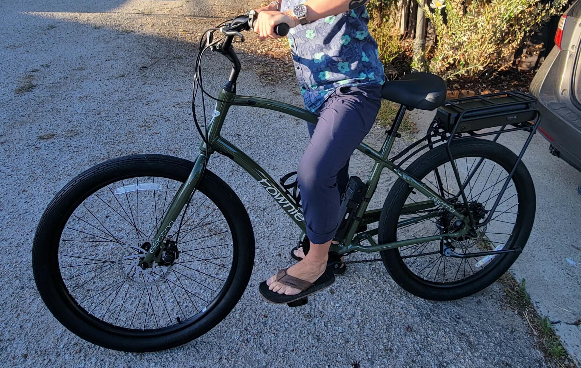 2021 Electra Townie Go! 7D Green