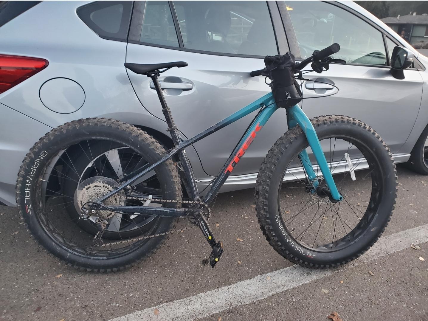 2022 Trek Farley 5 Teal