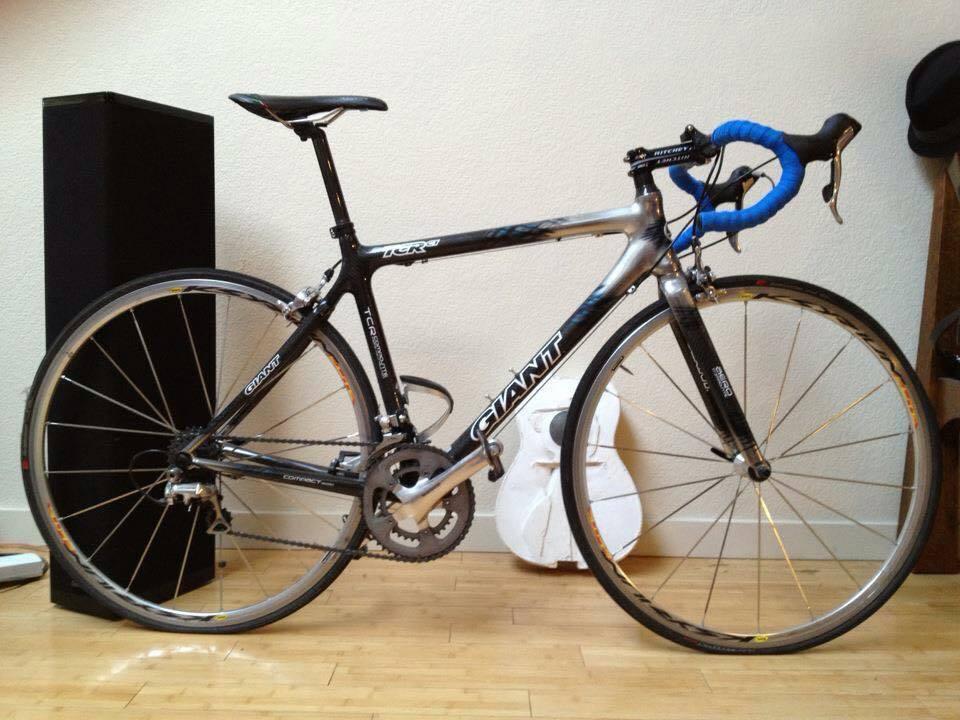 2006 Giant TCR 1 Composite  Black and Silver or Gray