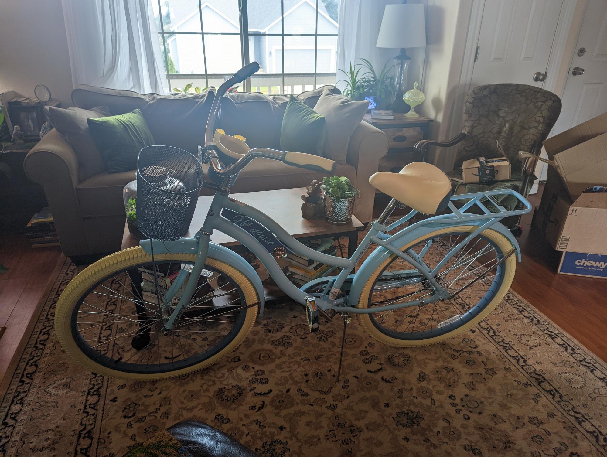 Huffy Women's Nel Lusso Cruiser Blue and Brown