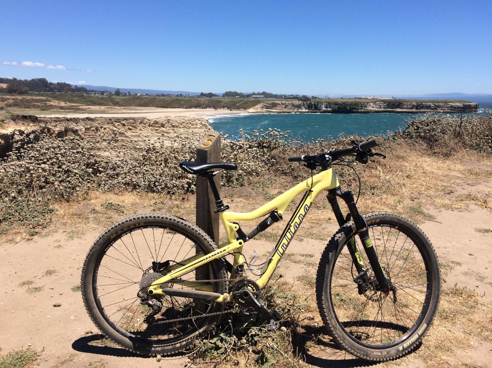 2013 Juliana Bicycles Furtado Yellow or Gold