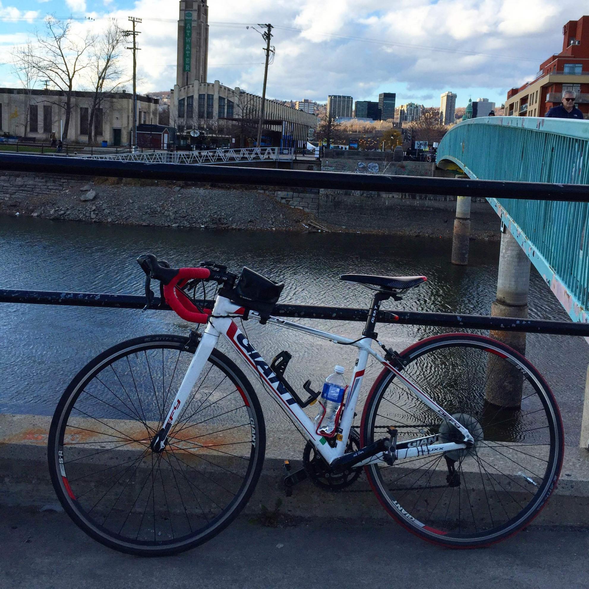 2014 Giant Defy 3 White