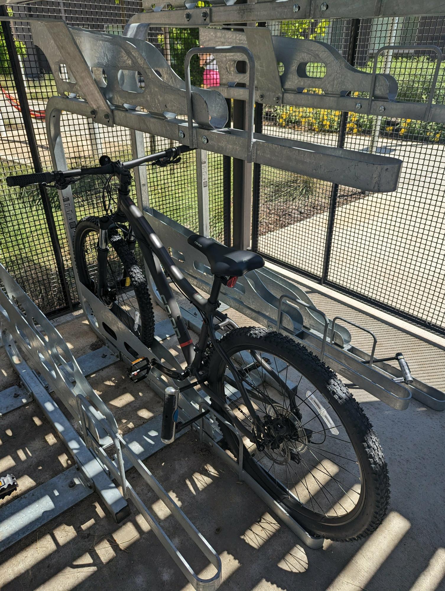 2023 REI Co-op Co-op Cycles 6061 aluminum Black