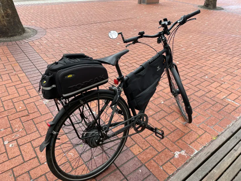 2023 Priority Bicycles Continuum Onyx Black