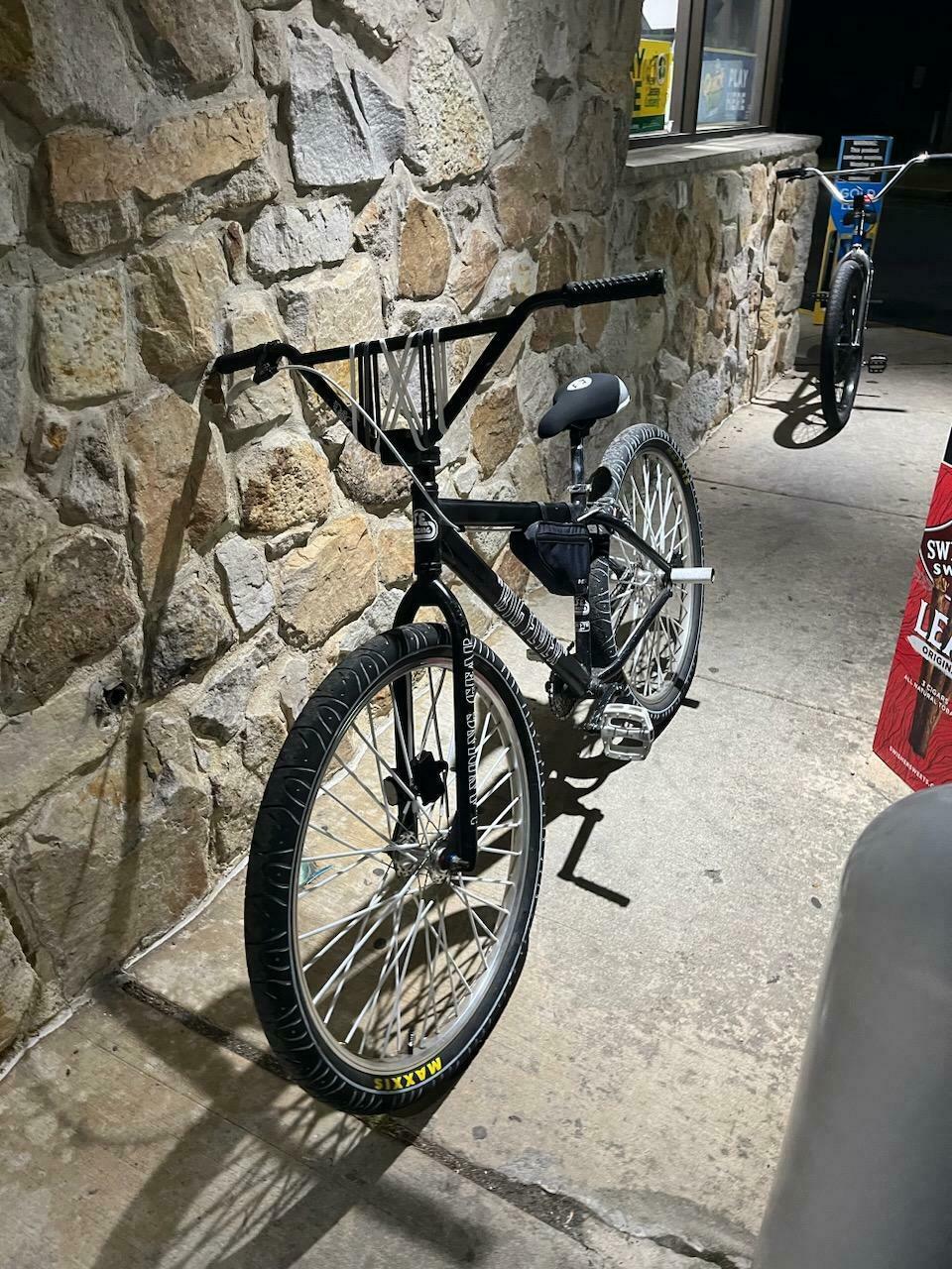 2019 SE Bikes Black