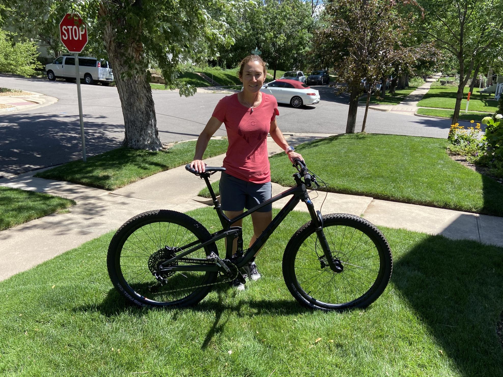 2020 Trek Top Fuel 9.8 Black