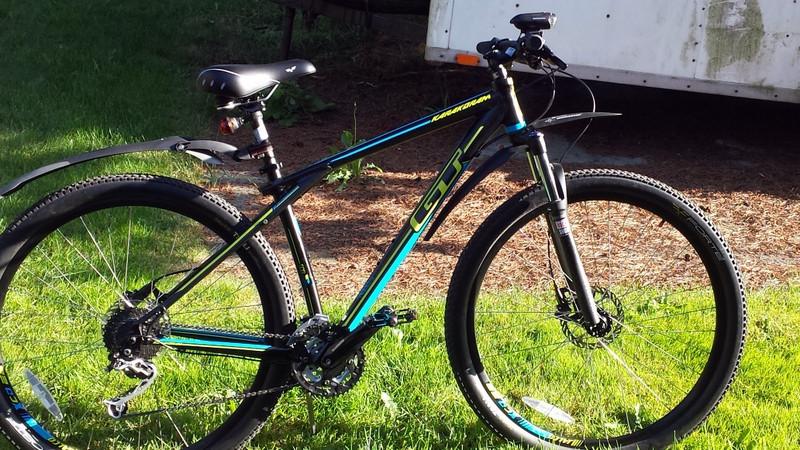 2014 GT Bicycles Karakoram Elite  Black, Green, and Blue