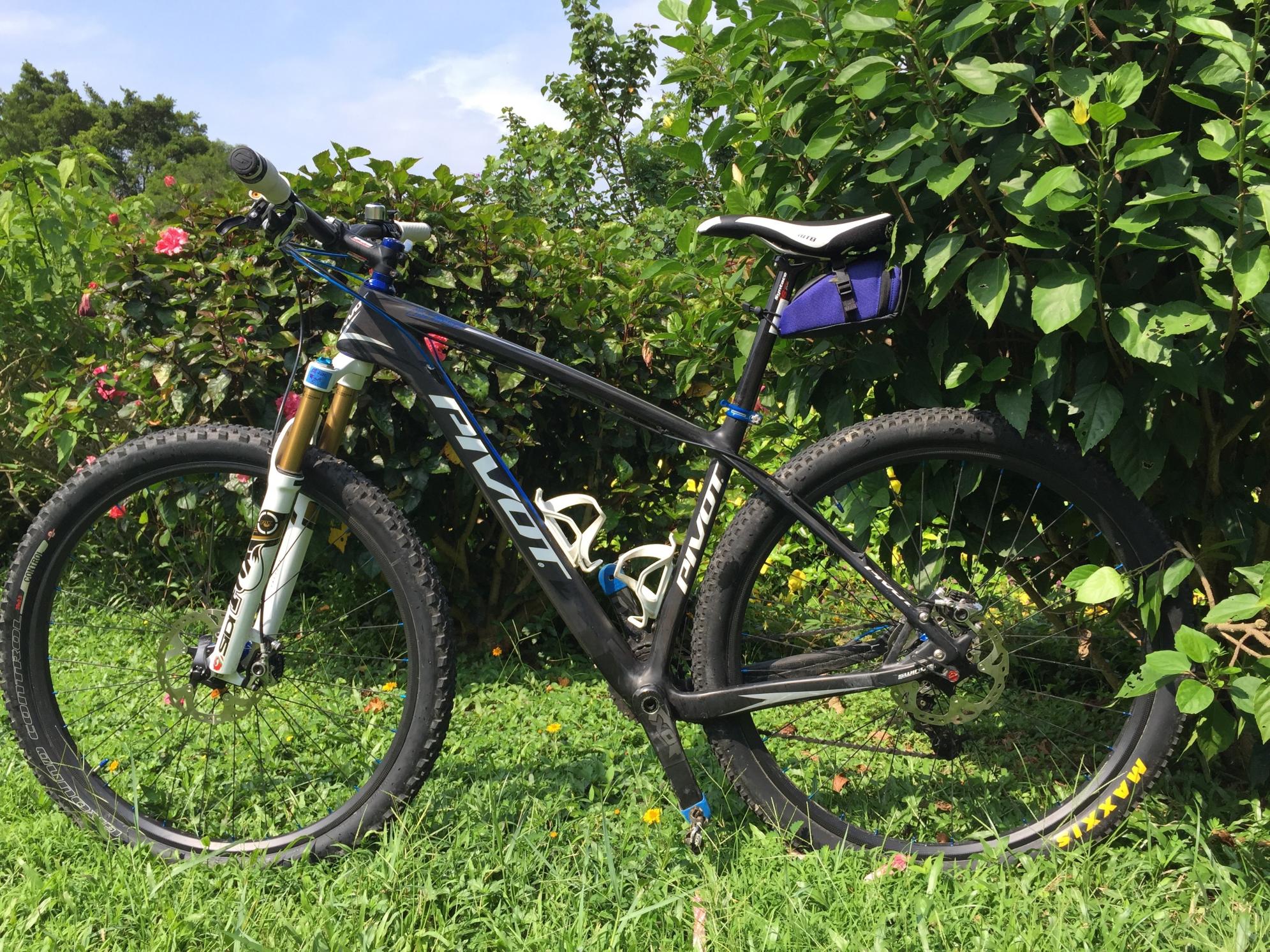 2014 Pivot Les Black