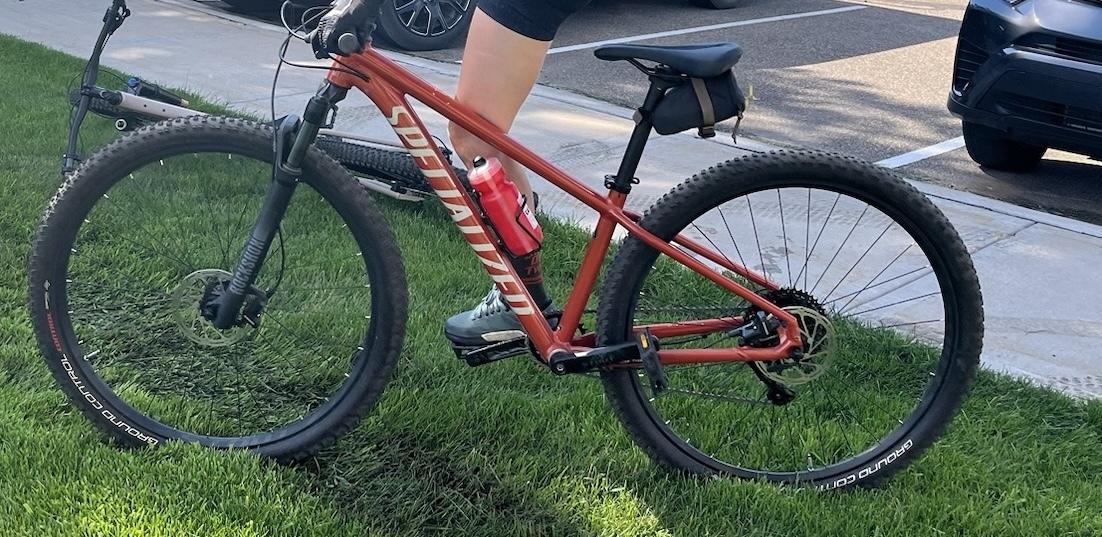 2021 Specialized Rockhopper Elite Orange
