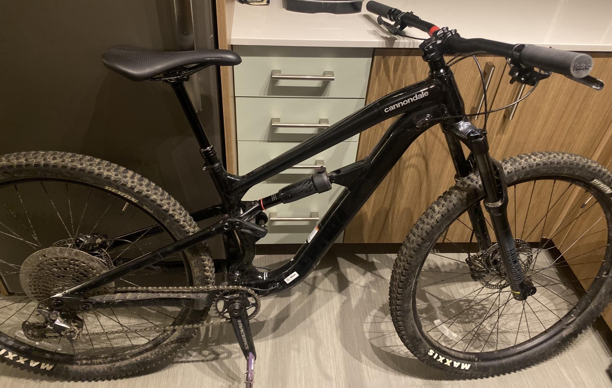 2023 Cannondale Habit 4 Black