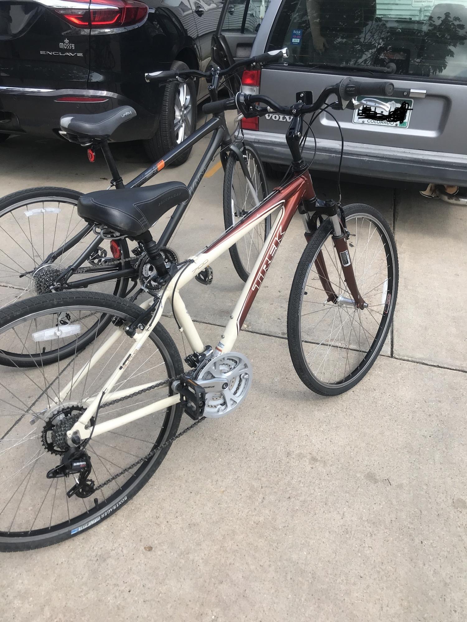 2011 Trek 7100 White and Brown