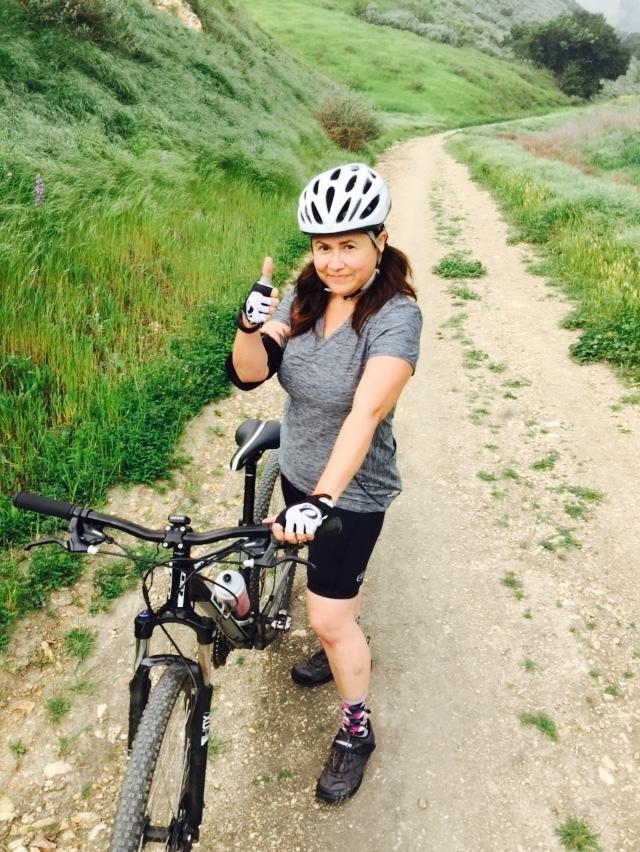 2015 GT Bicycles Backwoods SP SM15 Black and White