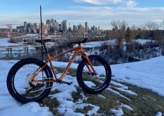 2022 Kona Wo Fat Bike Yellow or Gold