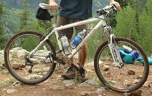 2002 Motobecane FLY9357 White