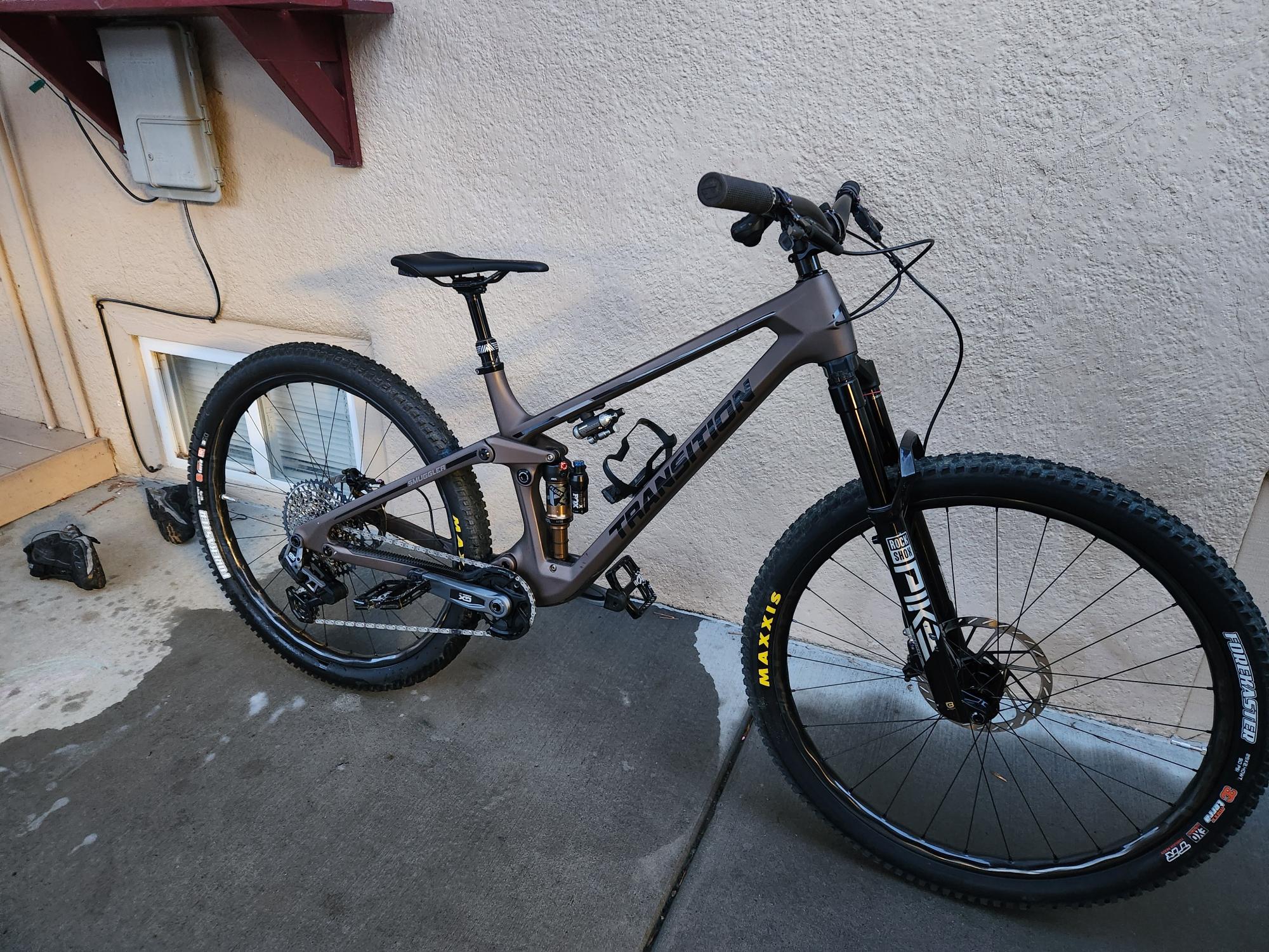 2023 Transition Bikes Smuggler Brown