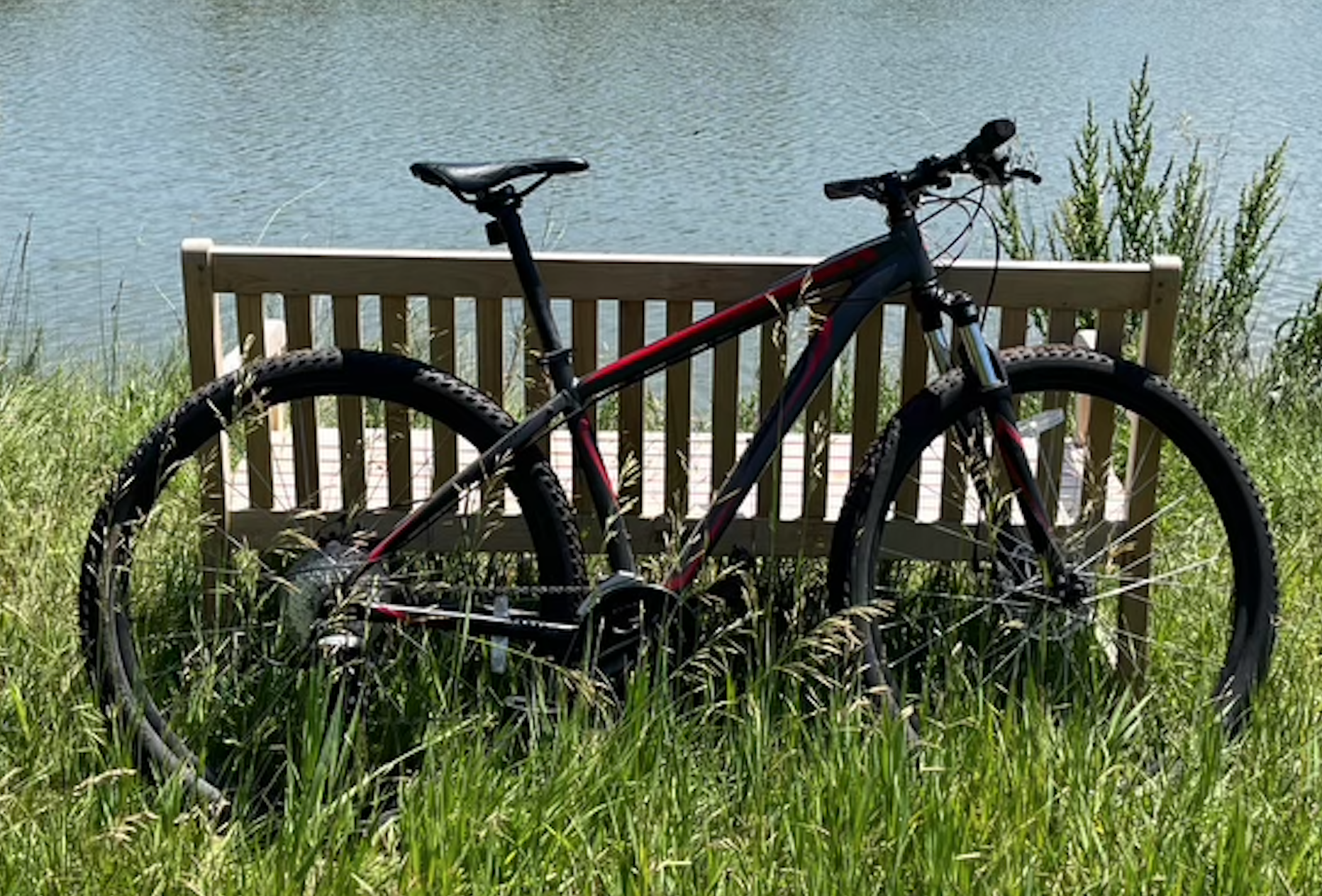 2016 Specialized Hardrock Black, Silver, gray or bare metal, and Red