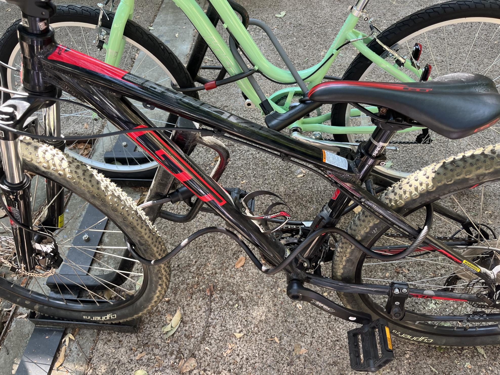 GT Bicycles Avalanche Black