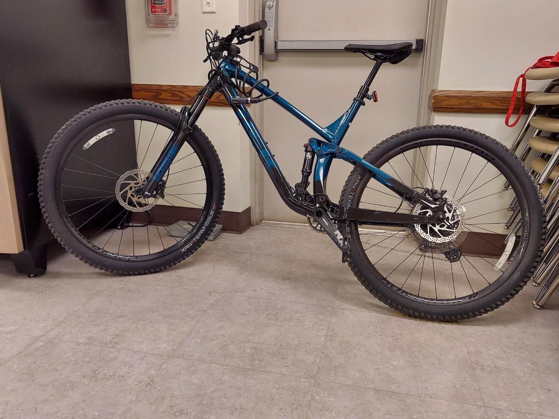 2022 Tree Fuel EX 7 NX Blue and Black