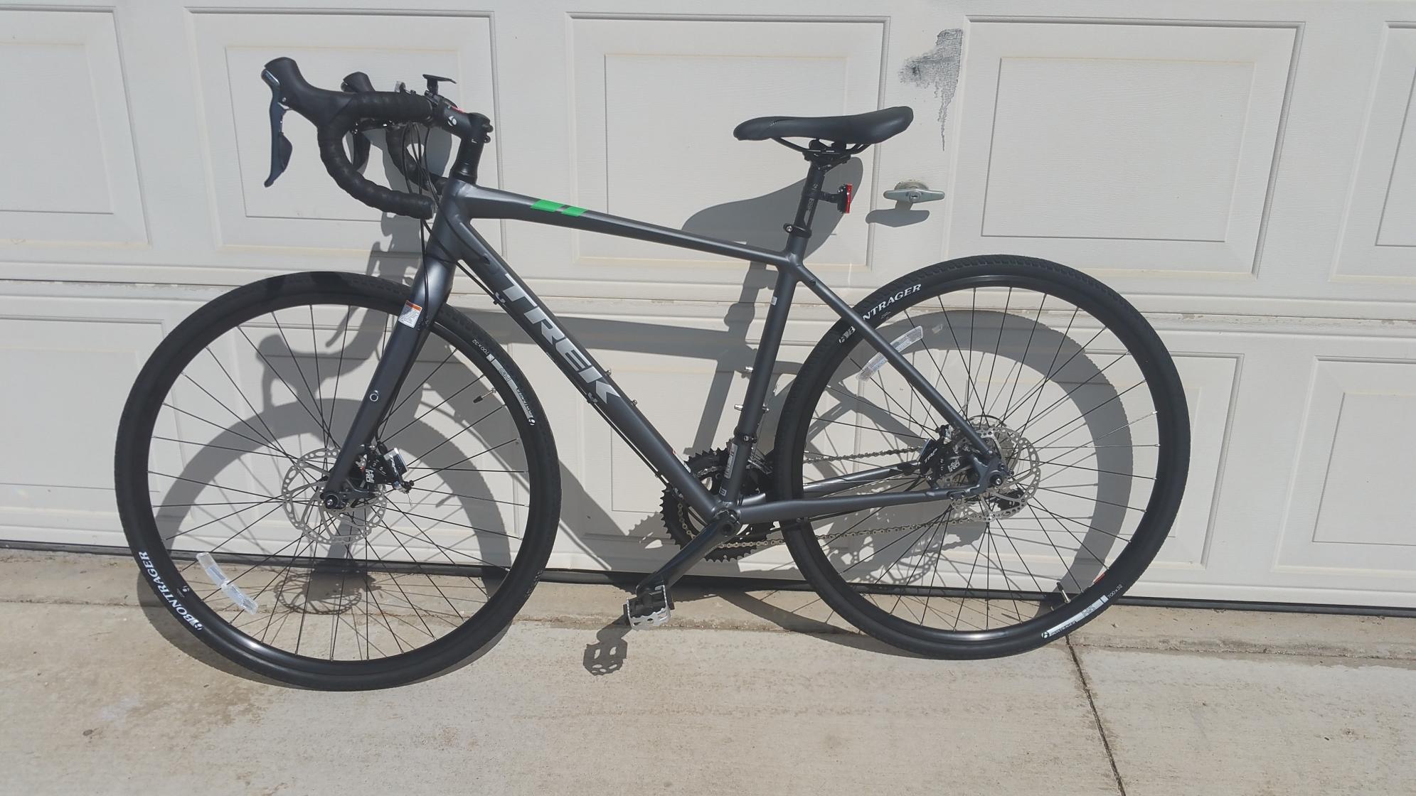 2016 Trek Crossrip 2 52 CH Silver or Gray and Green