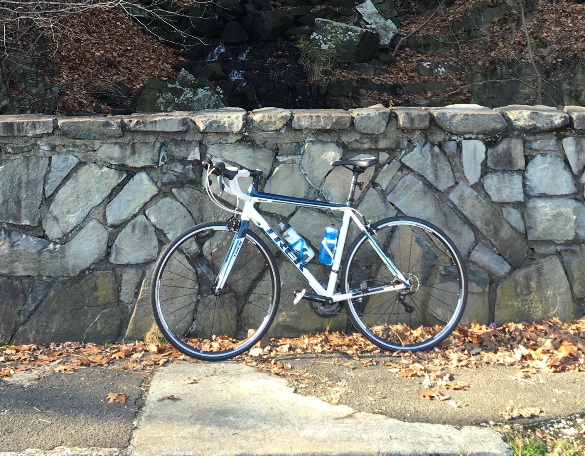 2013 Trek Lexa SL (Triple) White