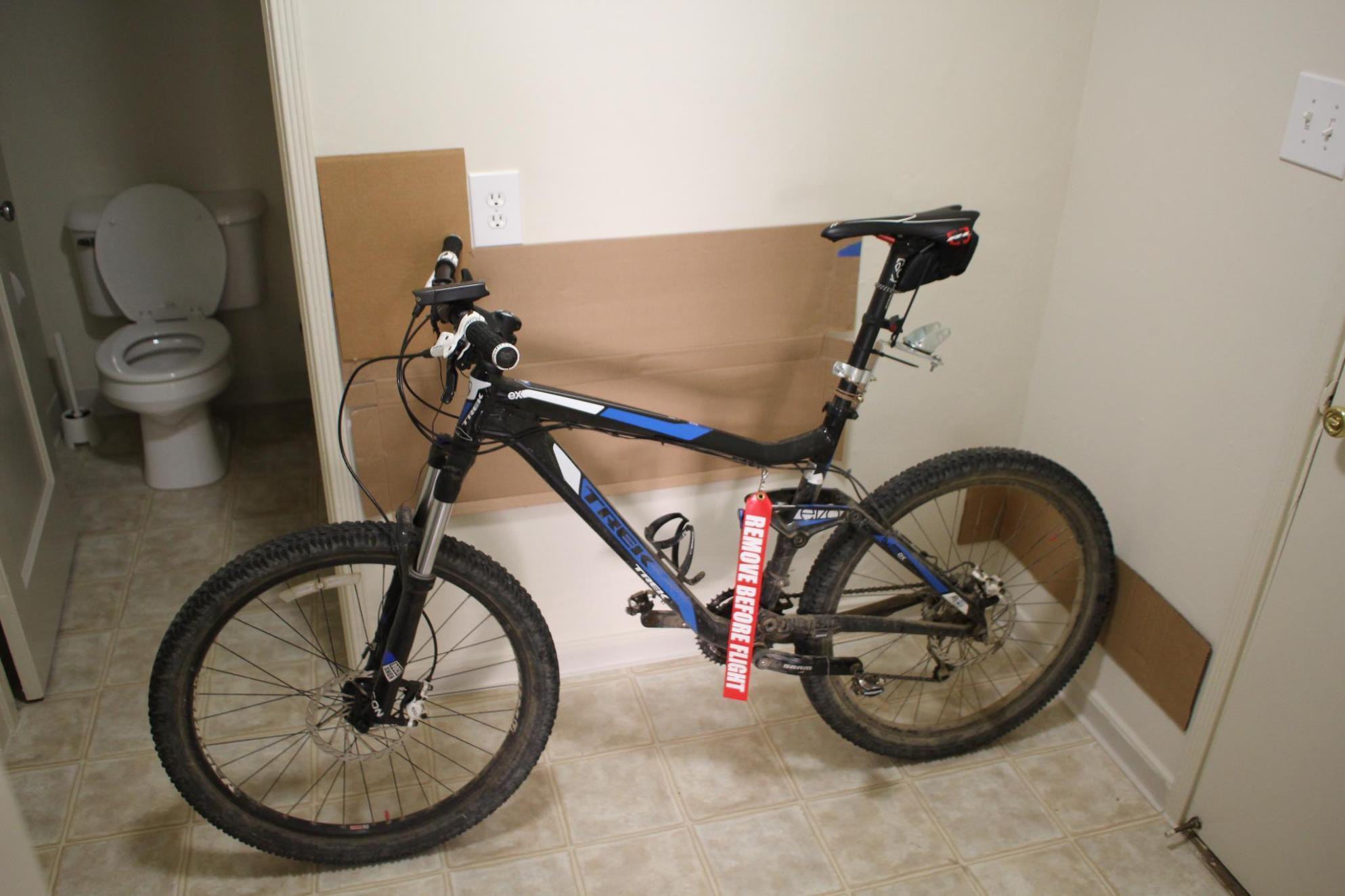 2011 Trek Fuel EX 5  Black