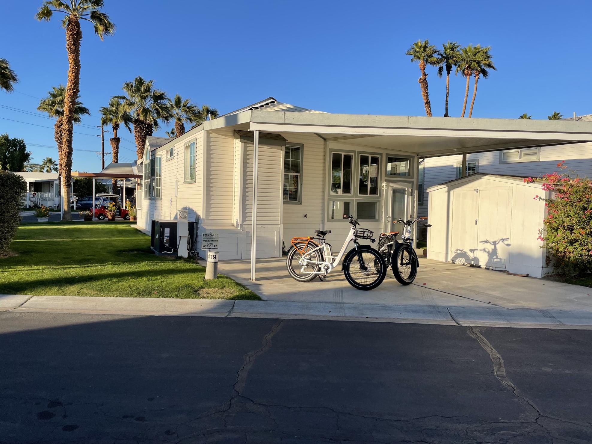 2022 Rad Power Bikes Rover step through White and Orange