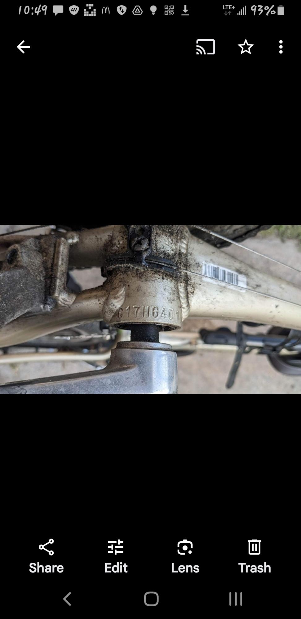 2017 Giant Hybrid Yellow or Gold