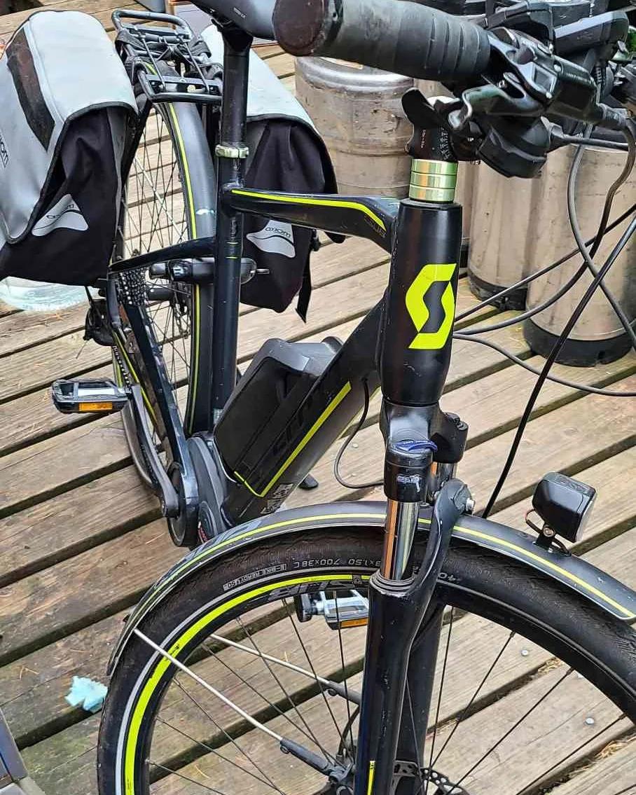 SCOTT E sub tour Black