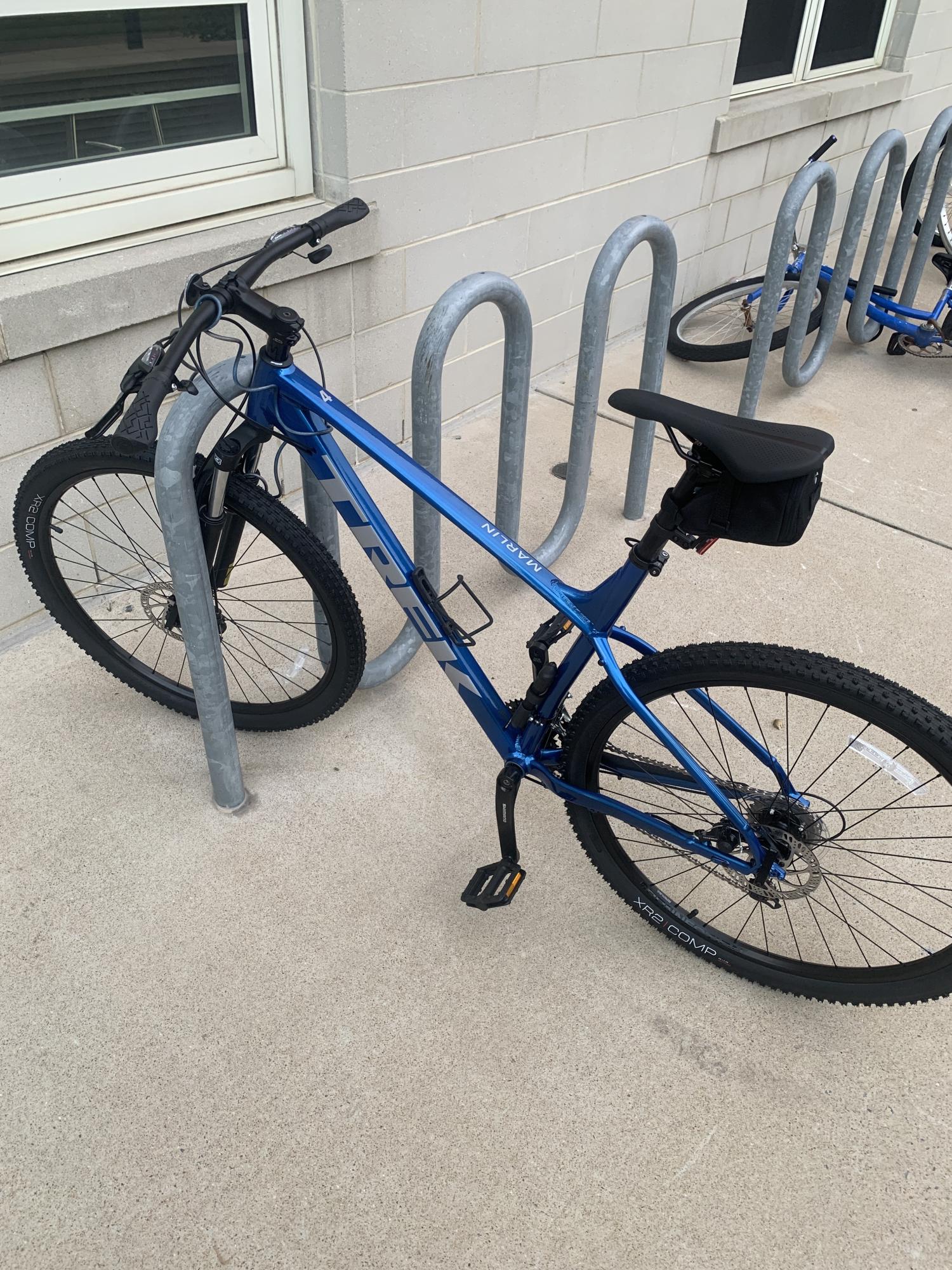2023 Trek Marlin 4 Blue