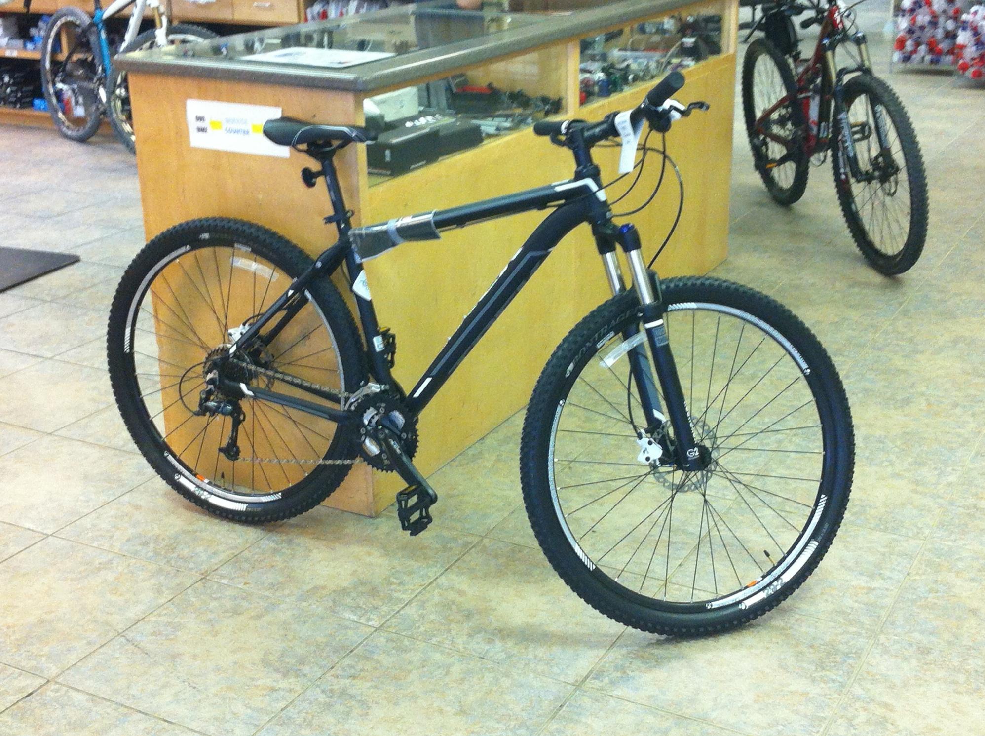 2013 Trek Mamba Blue