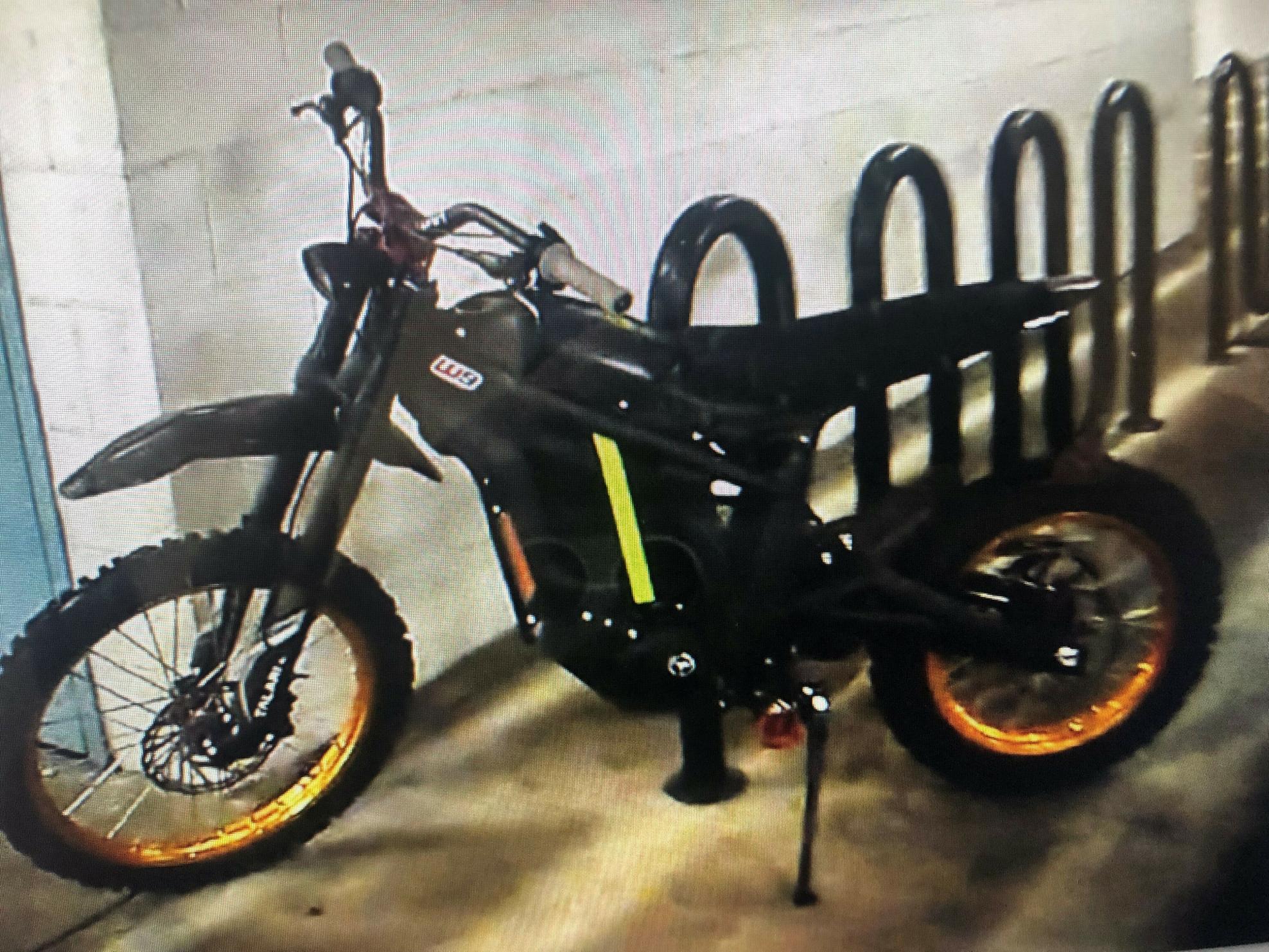 2023 Talaria Sting Black