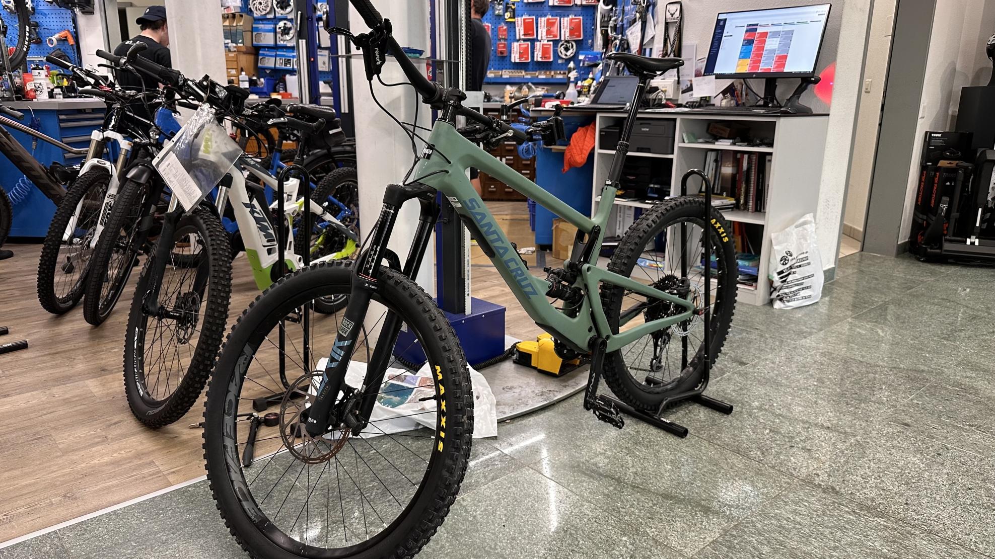 2020 Santa Cruz Bronson 3 C Green