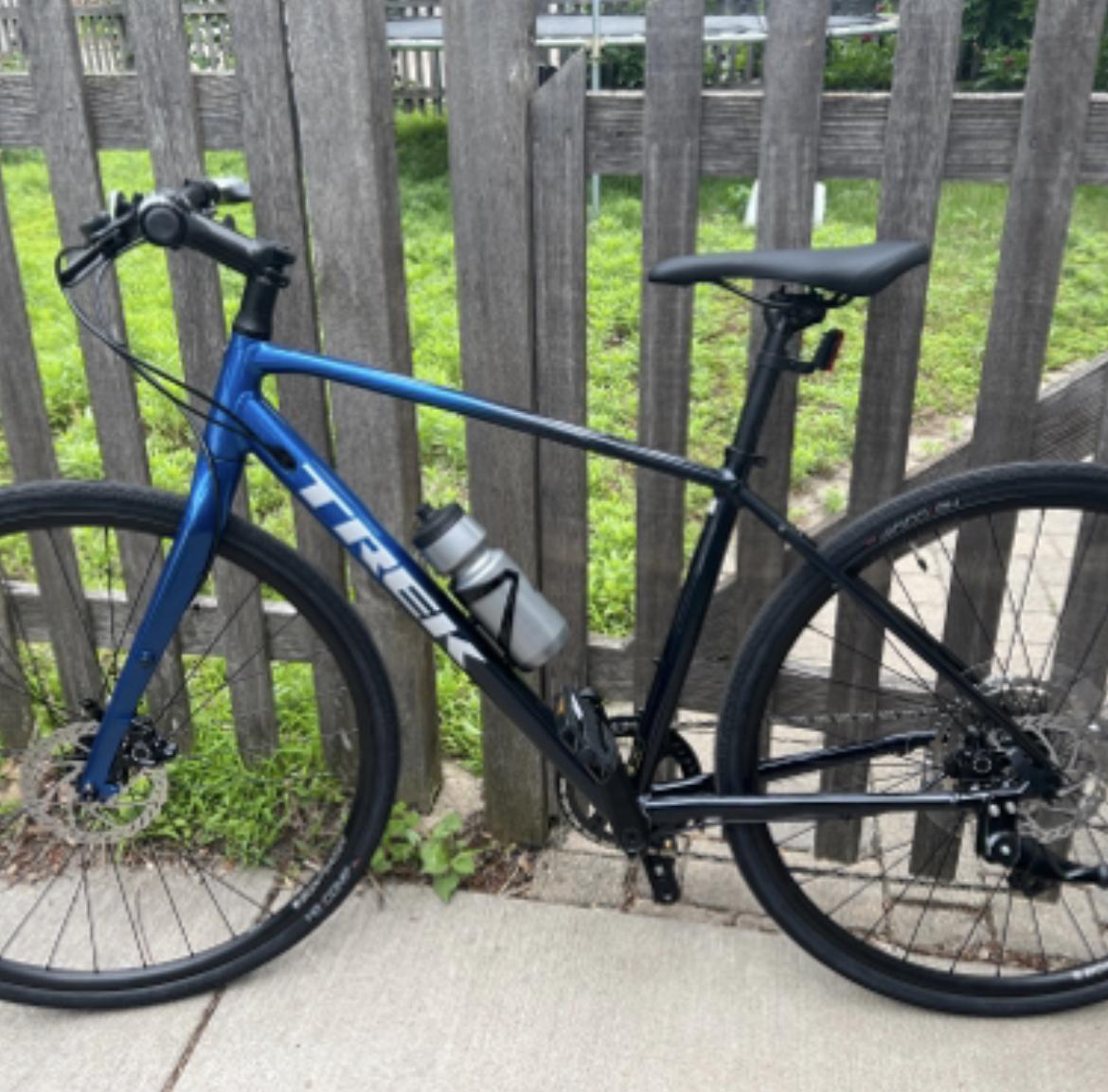 2022 Trek FX3 Blue