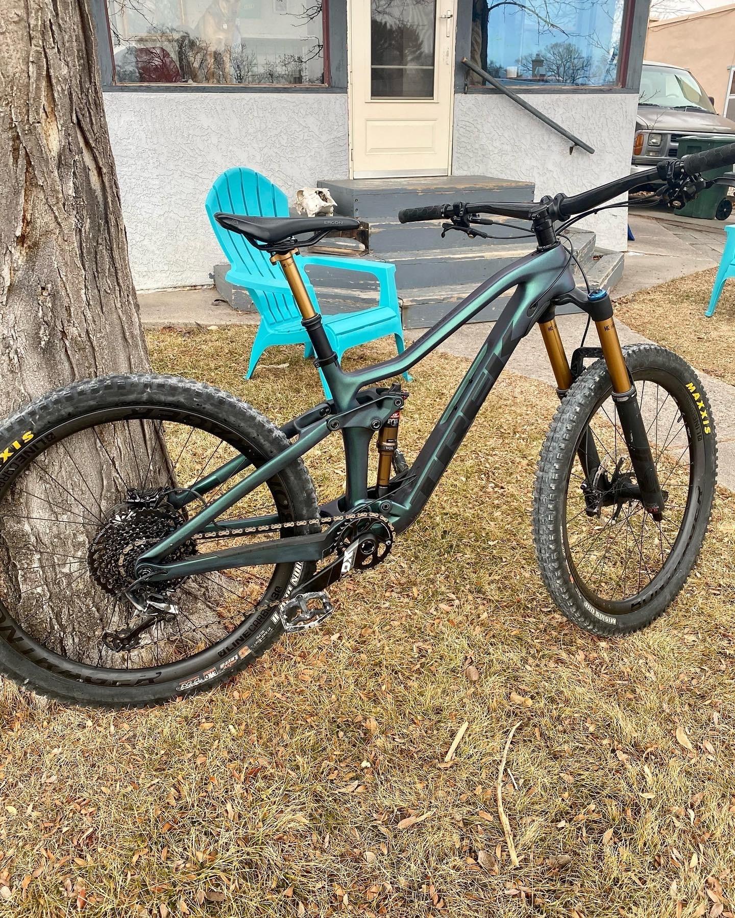 2020 Trek Remedy Green