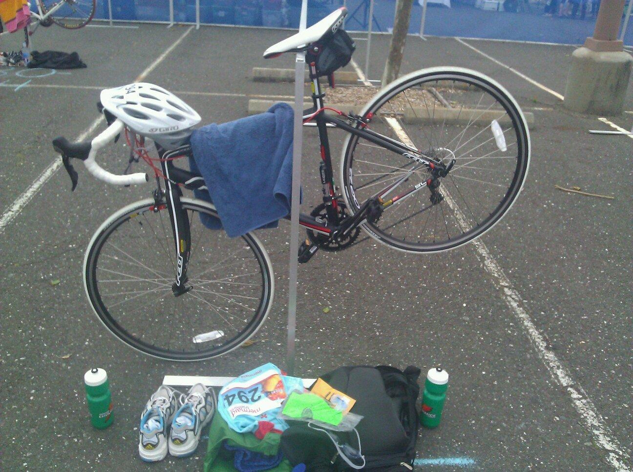 2011 Felt z85 Black and White